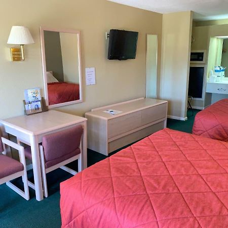 Americas Best Value Inn  Meridian Exterior foto