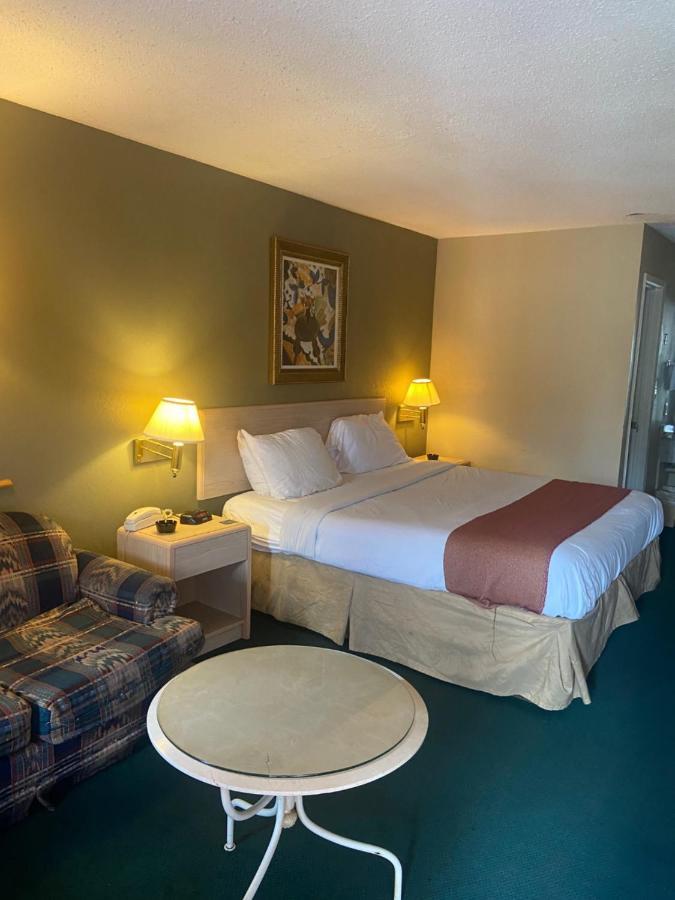Americas Best Value Inn  Meridian Exterior foto