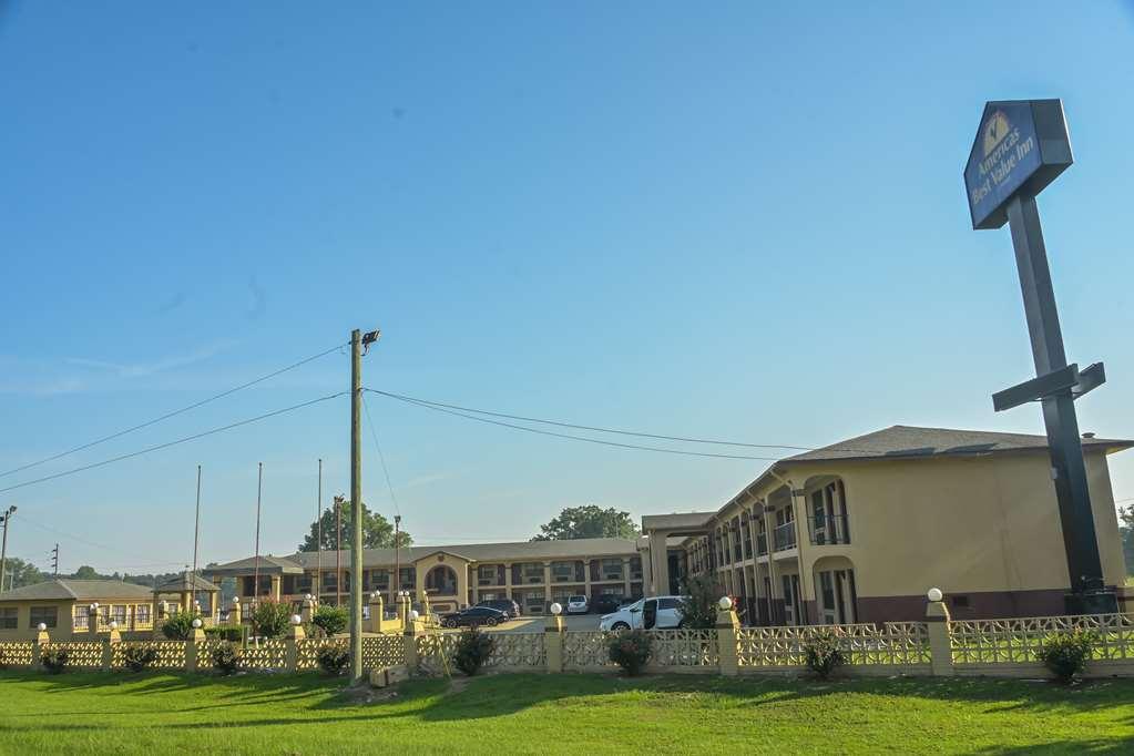 Americas Best Value Inn  Meridian Exterior foto