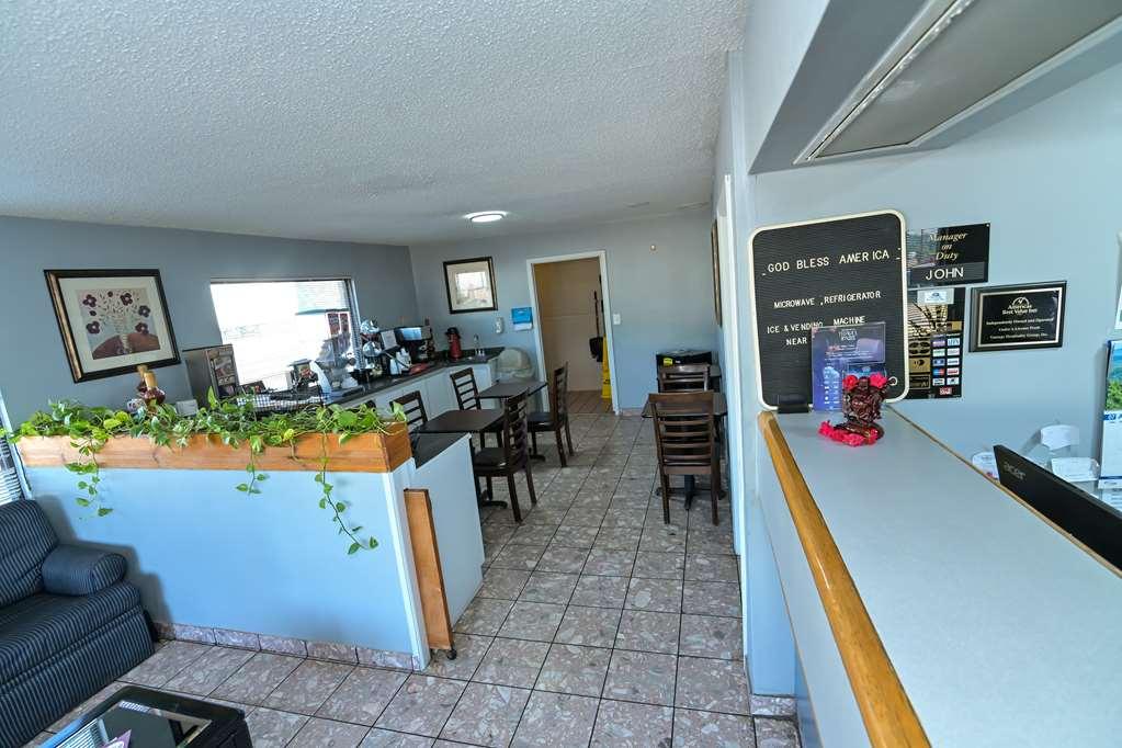 Americas Best Value Inn  Meridian Interior foto